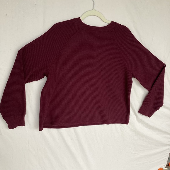 Old Navy waffle Henley women’s shirt - Picture 9 of 12